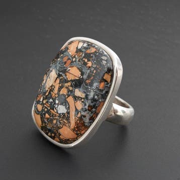 Ring in breccie-jaspis en massief zilver 925. Verstelbare