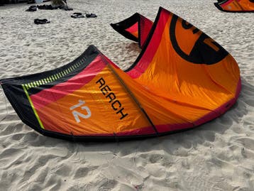 2026 North Reach 12m Kite Orange, Ophalen of Verzenden, Gebruikt, 12 m²