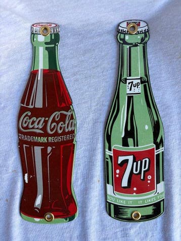 Vintage Coca-Cola & 7UP emaille reclameplaatjes set –, Antiek en Kunst