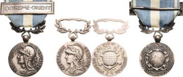Verliehen 1914-1962 Auslaendische Orden en Ehrenzeichen F..., Postzegels en Munten, Penningen en Medailles, Verzenden