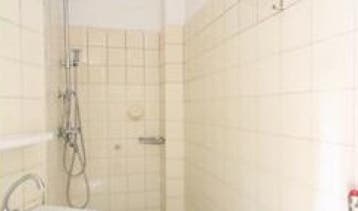 Te Huur 4 Kamer Appartement Heidebloemstraat In Nijmegen, Huizen en Kamers, Huizen te huur, Gelderland, Direct bij eigenaar, Nijmegen