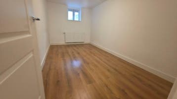 Te huur: Appartement Mathenesserweg in Rotterdam, Huizen en Kamers, Appartement, Rotterdam, Zuid-Holland