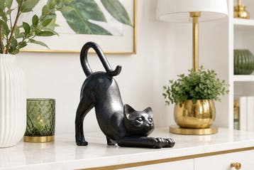 strekkende kat - Beeld, strekkende kat - 24 cm - resin