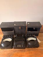 Voltmeter (3) - Bakeliet, Plastic, Metaal - 1920-1930 -