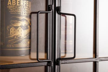 Massieve vitrinekast SEVEN SEAS 150cm naturel grenen, Huis en Inrichting, Kasten | Overige, Ophalen of Verzenden, Nieuw