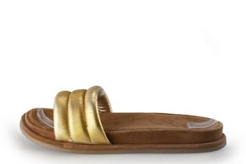 Nelson Slippers in maat 38 Goud, Slippers, Overige kleuren, Verzenden, Nelson