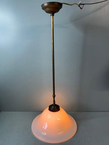 Plafondlamp - Vintage Messing Hanglamp met Wit Opaalglas –