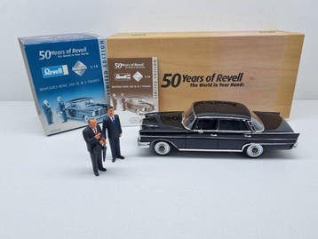 Revell 1:18 - Modelauto - Mercedes Benz 300 SE - Limited, Nieuw
