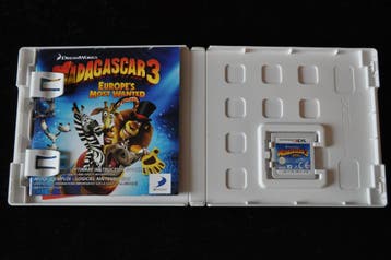 Madagascar 3 Ricercati in Europa Nintendo 3DS, Spelcomputers en Games, Games | Nintendo 2DS en 3DS, Verzenden, Nieuw
