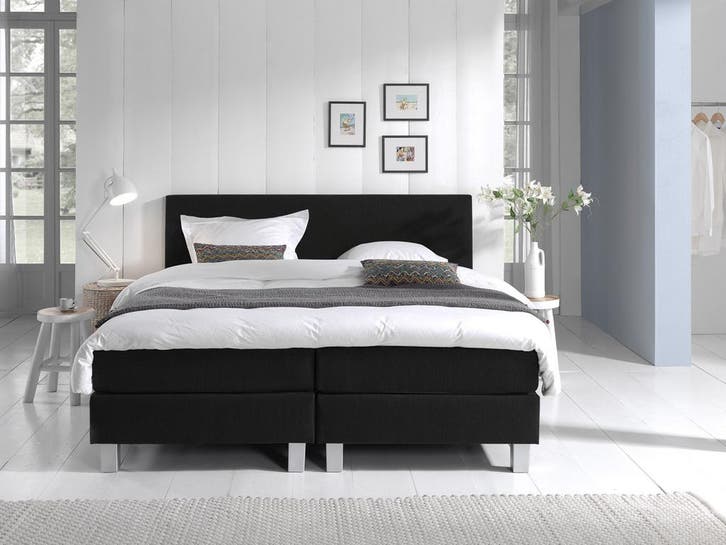 Boxspring Eefje - Zwart - 180 x 210 cm, Huis en Inrichting, Slaapkamer | Boxsprings, 210 cm, Zwart, 180 cm, Tweepersoons, Verzenden