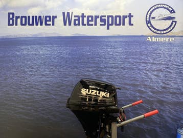Suzuki 15 pk | Nieuwstaat | 1e eigenaar | Elektrische start, Watersport en Boten, 10 tot 30 pk, Viertaktmotor, Ophalen of Verzenden