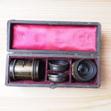 early Emil Suter complete lens casket set Brass Lens Casket, Nieuw