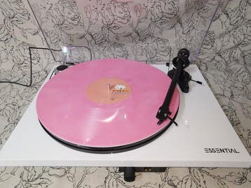 Pro-Ject - Essential III HP Platenspeler, Nieuw