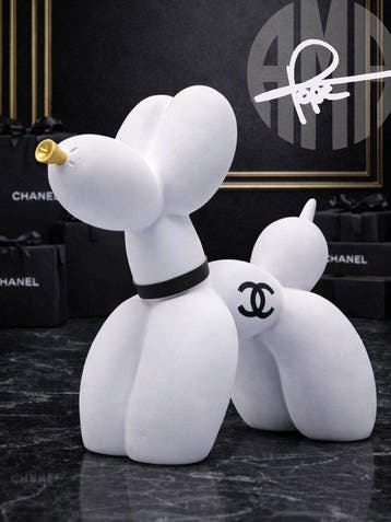 AMA • Pope (1985) - Coco Snow - Chanel
