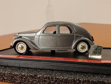 Brumm 1:43 - Modelauto - Lancia Aprilia 1942 - Museo Nicolis, Nieuw