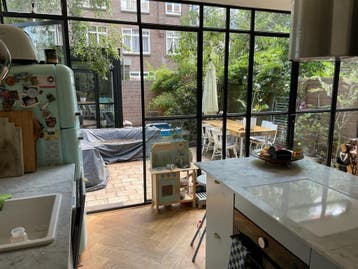 Te huur: Huis Roerstraat in Amsterdam, Noord-Holland, Amsterdam