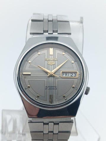 Seiko - Seiko 5 Automatic Day-Date - Zonder minimumprijs -