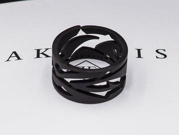 Zonder minimumprijs - Ring Akillis Tattoo * Titaan, Nieuw