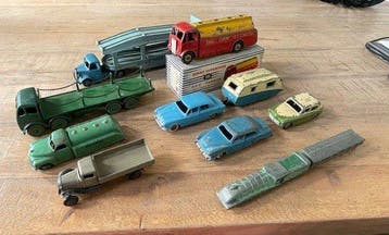 Dinky Toys - Model vrachtwagen (10) - Lot van 10 Dinky toys, Nieuw