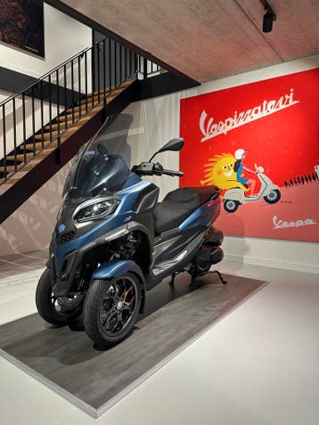 Piaggio MP3 Exclusive 530cc hpe (bj 2026), Motoren, Scooter, ABS, Meer dan 35 kW, 1 cilinder