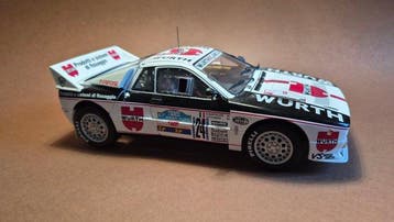 Kyosho 1:18 - Modelauto - Lancia 037 rally, Hobby en Vrije tijd, Nieuw