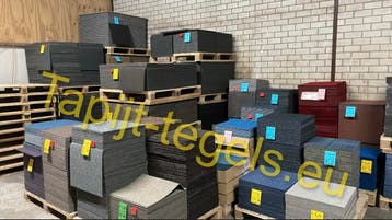 TAPIJTTEGEL TAPIJT TEGEL, Moquette, Goedkoper dan laminaat, Huis en Inrichting, Stoffering | Vloerbedekking, Ophalen, 75 m² of meer