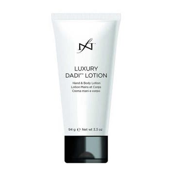 Famous Names  Luxury Dadi Lotion  94 gr, Verzenden, Nieuw
