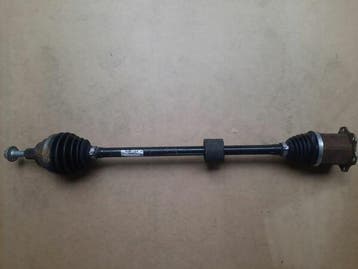 Aandrijfas T-Roc Q2 Golf 8 5WA407272B, Nieuw