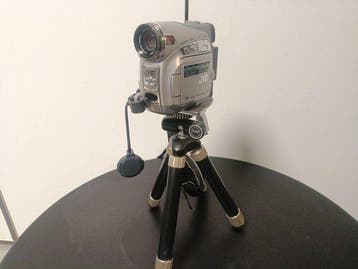 JVC GR-D 270E incl. Zubehör Mini DV-DV camera