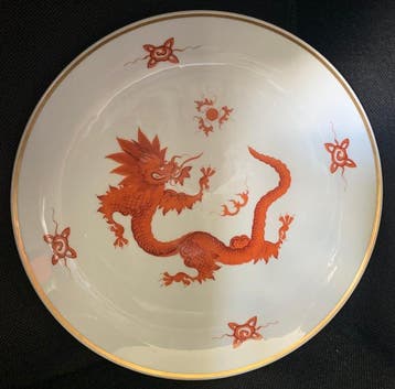 Decoratief ornament - Meissen - Duitsland - Rode Ming-draak.