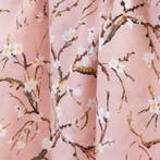 Elegant decoratief weefsel - Kersenbloesempatronen op een