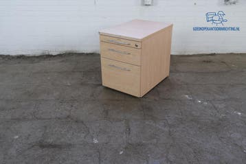 Jong gebruikt ladeblok perenhout 3 lades 60 cm breed, Verzenden, Gebruikt