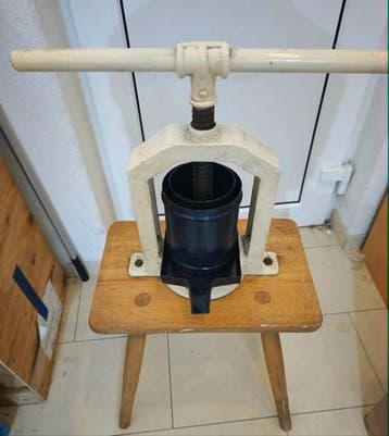 Industriële apparatuur - Handmatige fruitpers - Duitsland -