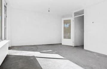 Te Huur 3 Kamer Appartement Burgemeester Norbruislaan In Utr, Huizen en Kamers, Huizen te huur, Utrecht-stad, Direct bij eigenaar
