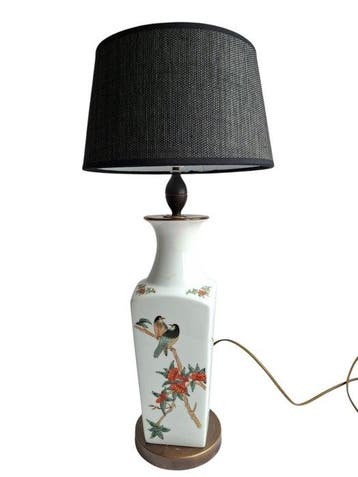 Tafellamp - omgebouwd vaas tot lamp - Porselein - vogels en