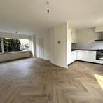 Huis in Hilversum gevonden voor €1950,- pm, 50 m² of meer, Overige regio's