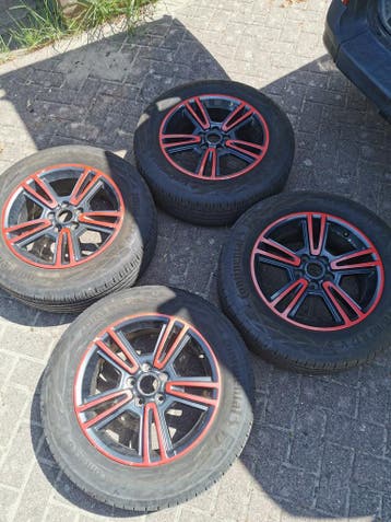 Ford Mustang 2010-2012 17 inch OEM 4st, zgan banden, Ophalen, Banden en Velgen, 17 inch, Personenwagen