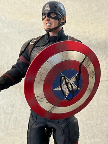 Marvel: Captain America - Hot Toys - 1:6 Scale Figure,, Nieuw