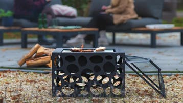 Mikor Vuurschaal met grillrooster Fireplace Zwart staal 5..., Verzenden, Nieuw