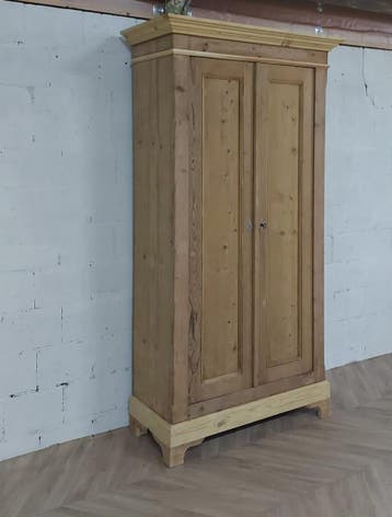 Hoge 2-deurs kast – kleur naar wens – direct leverbaar, Antiek en Kunst, Antiek | Meubels | Kasten