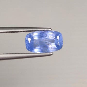 Zonder minimumprijs Blauw Saffier - 2.64 ct - nternational, Sieraden, Tassen en Uiterlijk, Edelstenen, Nieuw