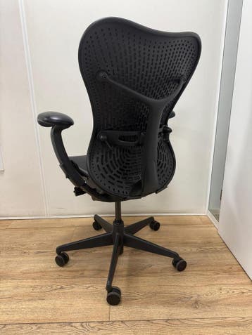 Herman Miller Bureaustoel Zwart - Type Mirra - Full Option, Verzenden, Zwart, Zo goed als nieuw, Bureaustoel