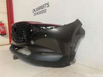 Mazda CX-30 CX30 CX 30 voorbumper DFR5-50031, Ophalen, Gebruikt, Voor, Bumper