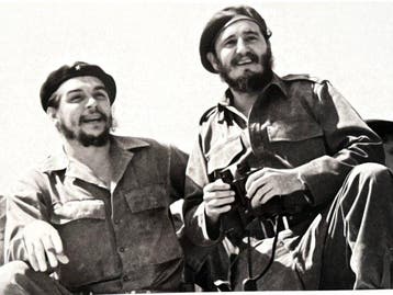 Perfecto Romero (1939–) - (XL Photo) Líderes Che Guevara y
