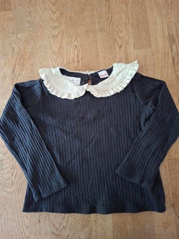 Zara zwarte ribtop met ecru kraag maat 110, Gebruikt, Zara, Meisje, Shirt of Longsleeve