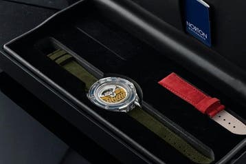 Norton - Saphirus Nodo - Swiss Made - Full Sapphire Case, Nieuw