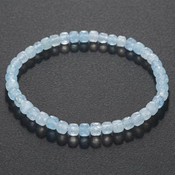 Armband Aquamarijn. Facetparels in kubusvorm. Natuurlijke, Verzamelen