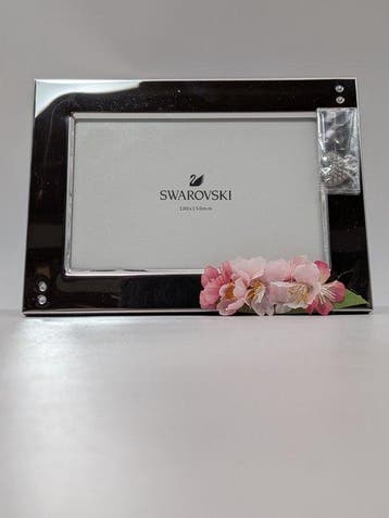 Swarovski - Frame- Crystal Photo Frame Silver with Cherry