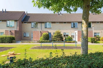 Te huur: Huis Plataan in Best, Huizen en Kamers, Noord-Brabant, Best