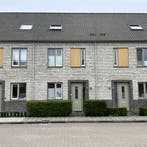 Huis in Helmond gevonden voor €1425,- pm, Huizen en Kamers, Garages en Parkeerplaatsen